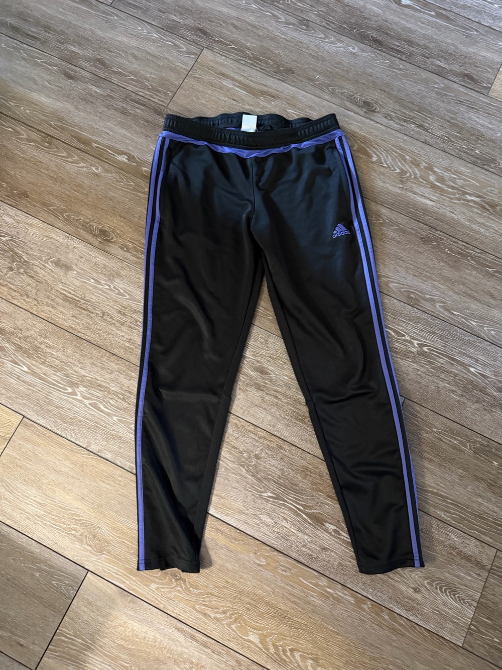 Adidas joggers size large